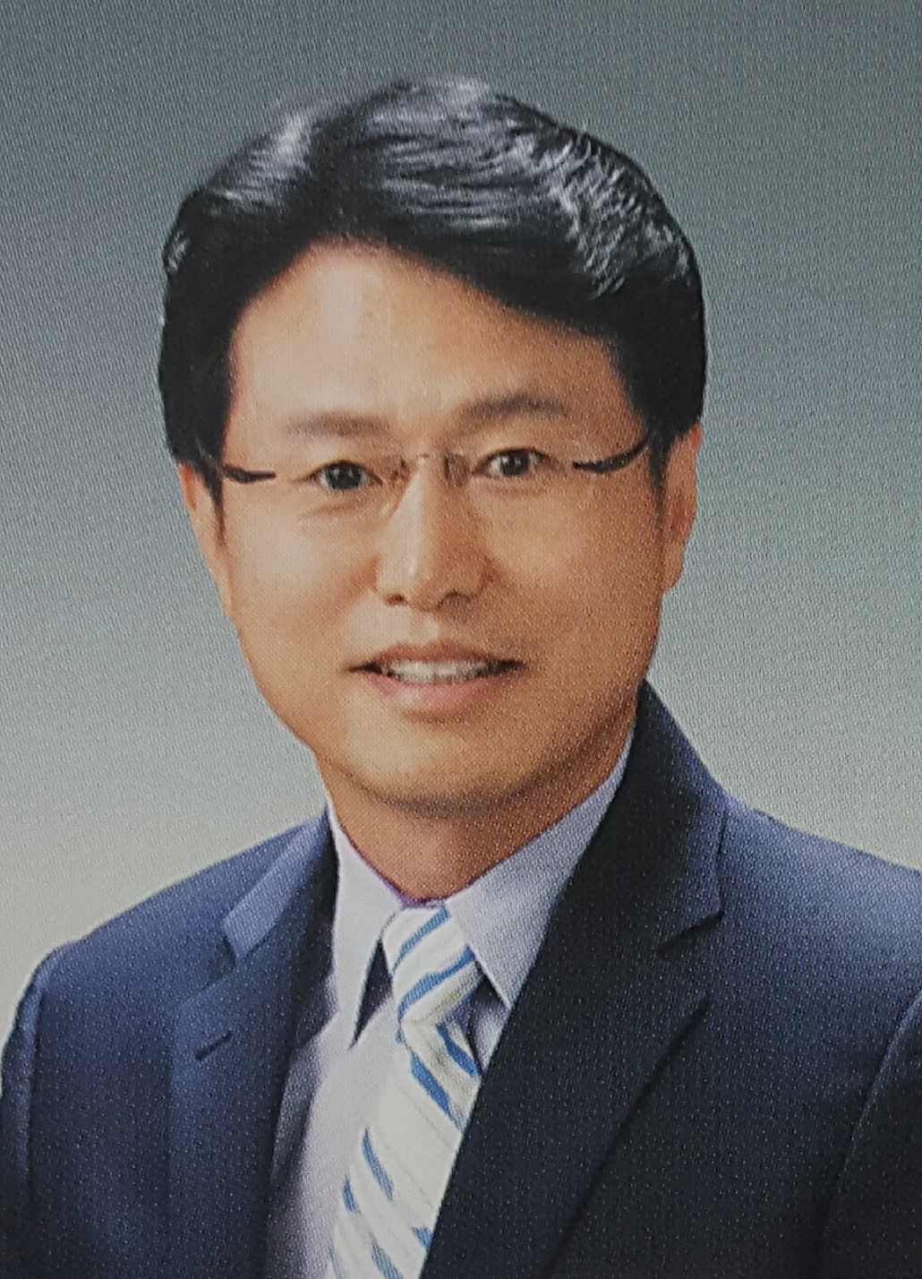전재홍