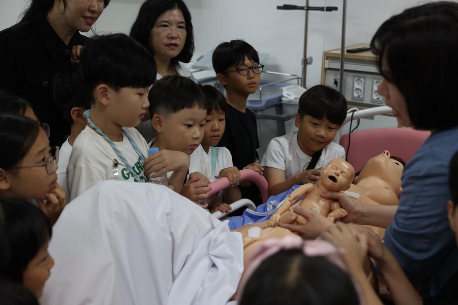 상지대 간호학과, 초등학생 대상 &#39;응급처치, 진로교육&#39; 진행 11