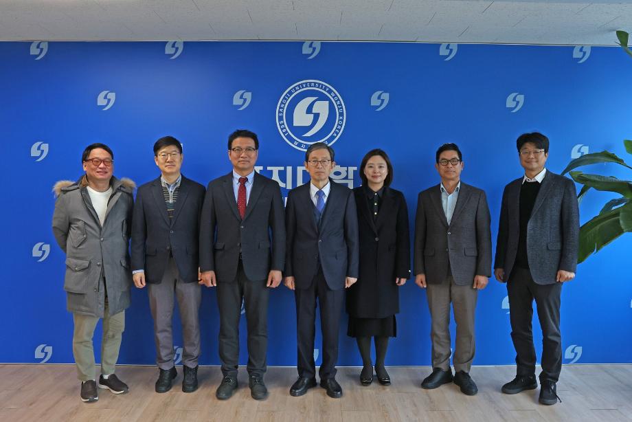 강원기자협회 박정민 회장-진유정 사무국장 간담회 5