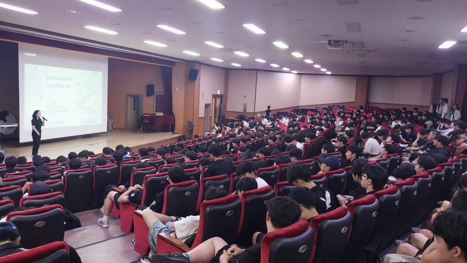 앵커사업단, 원주고서 반도체 첨단분야 특강 운영