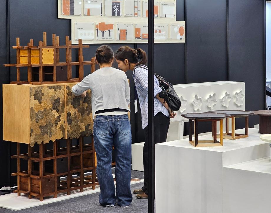 리빙디자인학과 가구동아리 '우드림', 2026 KOFURN 참가 11