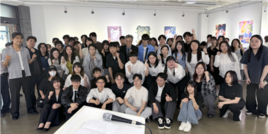 서로 다른 선들이 만나 하나의 풍경으로... 만화애니메이션학과 졸업전시회 'CROSS' 13